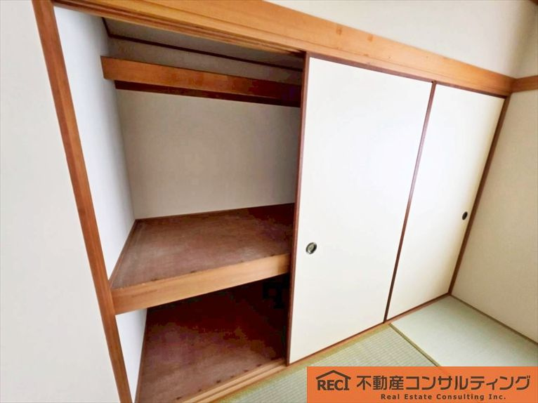 神戸市灘区上野通6丁目　中古戸建の収納