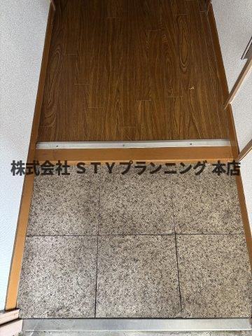 仲介手数料0円！富弘ビルの玄関
