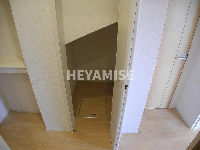 マーレ・インテルノVのその他