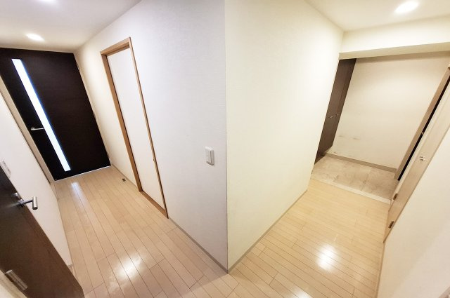 【内装】 | アクアパークCITY岸和田南4番館 | 廊下