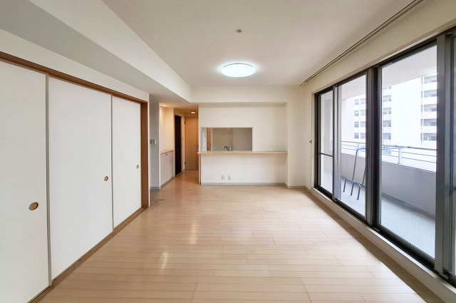 【居間・リビング】 | アクアパークCITY岸和田南4番館 | LDK