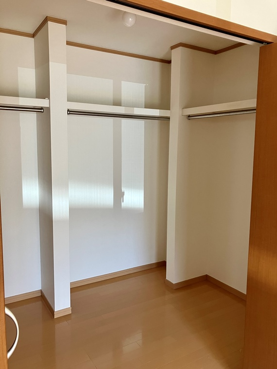 日吉町戸建の収納
