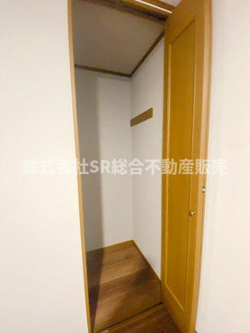 森河内西2丁目中古戸建の収納|便利な収納スペースです