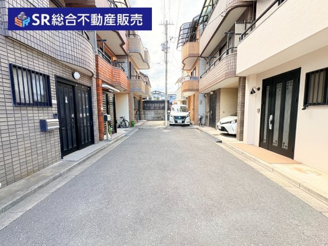 森河内西2丁目中古戸建の前面道路含む現地写真|前面道路含む現地写真です