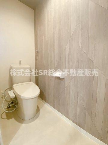 森河内西2丁目中古戸建のトイレ|2Fトイレは温水洗浄便座もございます♪