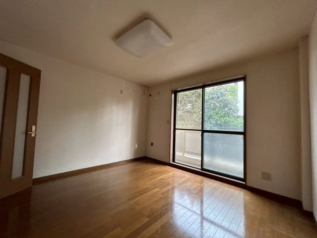 エム・ケイ西船の内装|内装は落ち着いています(写真はクリーニング前です）