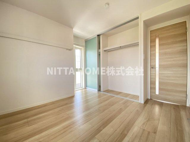 福知山市昭和新町の賃貸マンションの寝室|寝室にもちょうどよい広さです♪