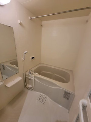 【浴室】 | suju | ※同タイプの写真となり、実際のお部屋とは異なる場合があります