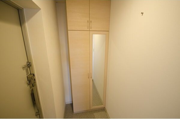 Stage本山の玄関