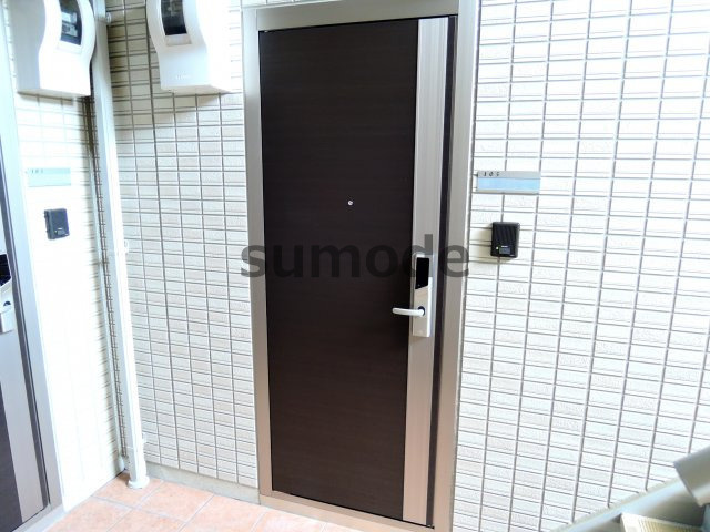 アダージョ富田の玄関