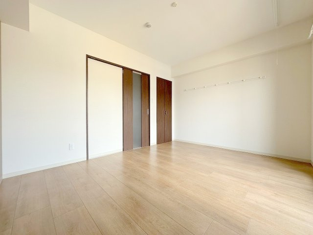 【居間・リビング】 | Villa Oasis Ujina