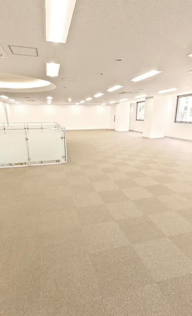 三宅ビルの内装