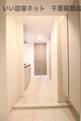 ステージグランデ本千葉の内装|明るい色調の室内です
