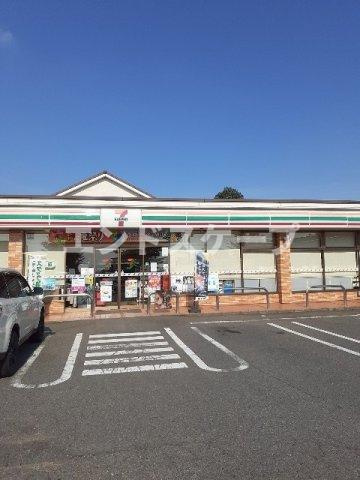 アイリー　Ｂの周辺|セブンイレブン伊勢崎西久保店まで1000m
高崎、前橋のお部屋探しはエンドスケープまで！お客様の理想お聞かせ下さい♪