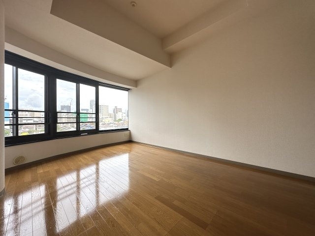 【寝室】