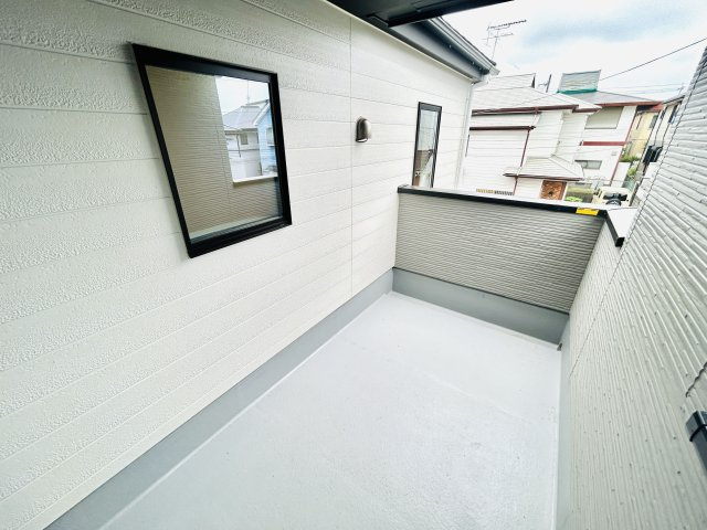 四街道市大日１６期のバルコニー