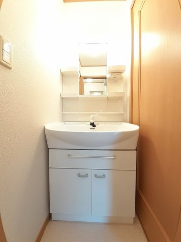 サンリット　コアＡの洗面所|洗面所です