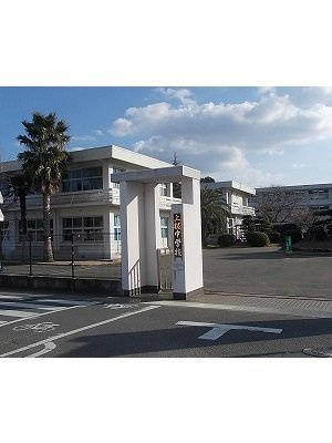 サンリット　コアＡの周辺|上板中学校まで550m