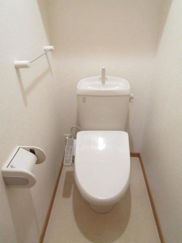 ハッピネスハウス　Ａのトイレ|清潔感のあるトイレです