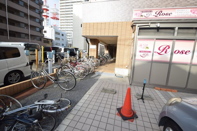 イーストベイ・船橋本町のエントランス|毎日通るエントランスはこのようになっています