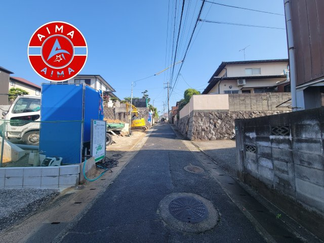 福岡市南区若久6丁目第1-4棟（3号棟）の前面道路含む現地写真|前面道路です。