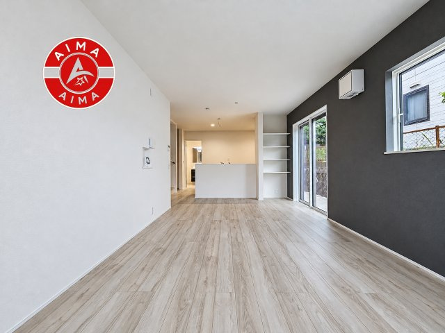福岡市南区若久6丁目第1-4棟（3号棟）の居間・リビング|多くの時間を過すことになるリビングだからこそ、いつも穏やかな空間・解放感が味わえ毎日が充実します。