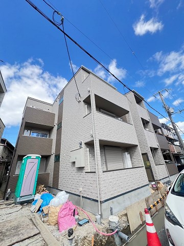 尼崎市三反田町１丁目のアパートの外観|おしゃれな外観です