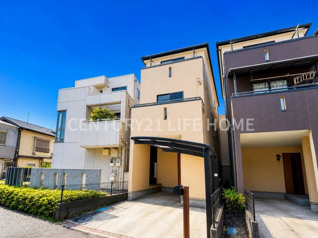 【前面道路含む現地写真】 | 南武線「川崎新町」中古戸建 | 前面道路含む現地写真です