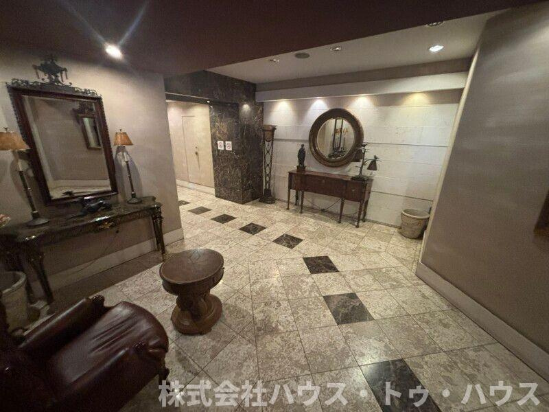 スペリオルクラブのロビー