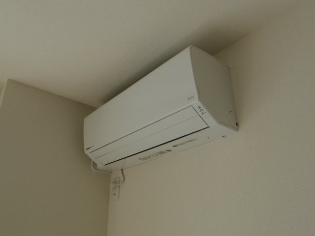 グリナージュ江北の設備|エアコン2基設置済み