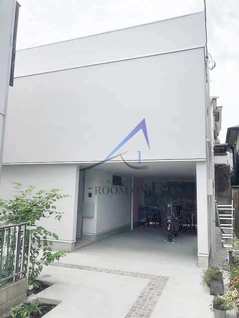 URBAN ARK