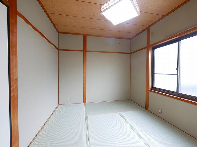 川上町一戸建の和室