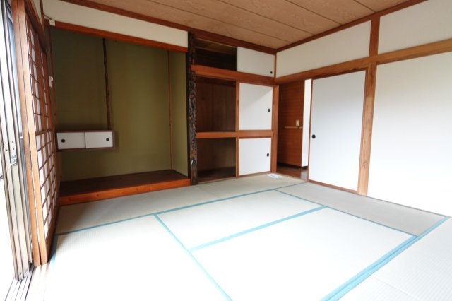 川越市石原町4DK+カースペース付き　中古戸建の和室