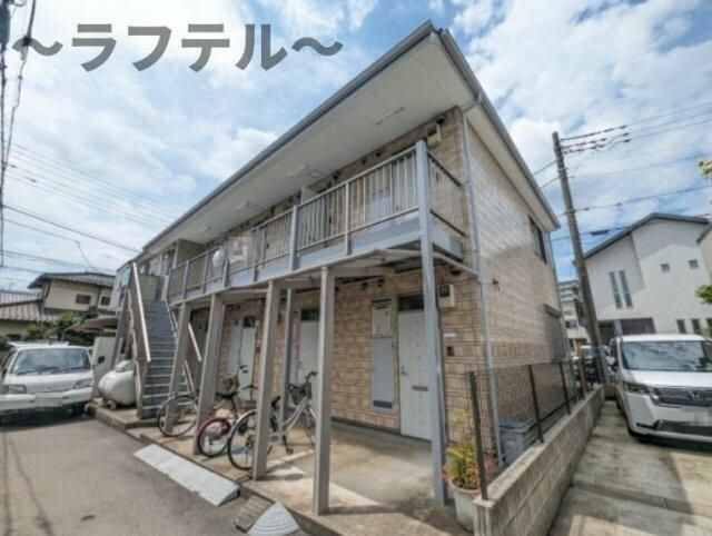 ボンクラージュの外観