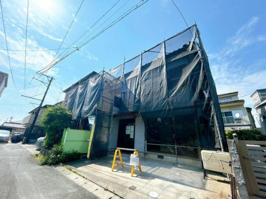 売中古戸建　中央区長鶴町の前面道路含む現地写真