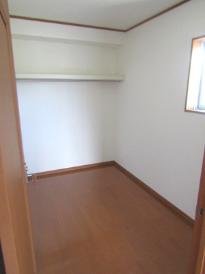 【収納】 | 【再生住宅】　甲府市国母2丁目 | 大きなものも収納できそうです
