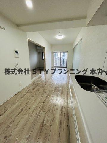 仲介手数料０円！SOU大須の居間・リビング