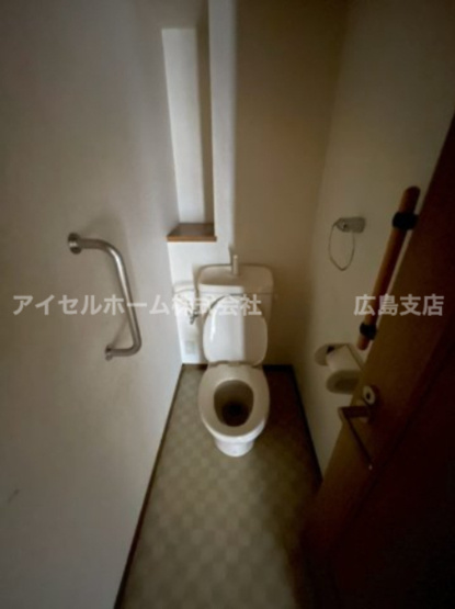 【トイレ】 | プレジデント皇神大広 | トイレもきれいです。