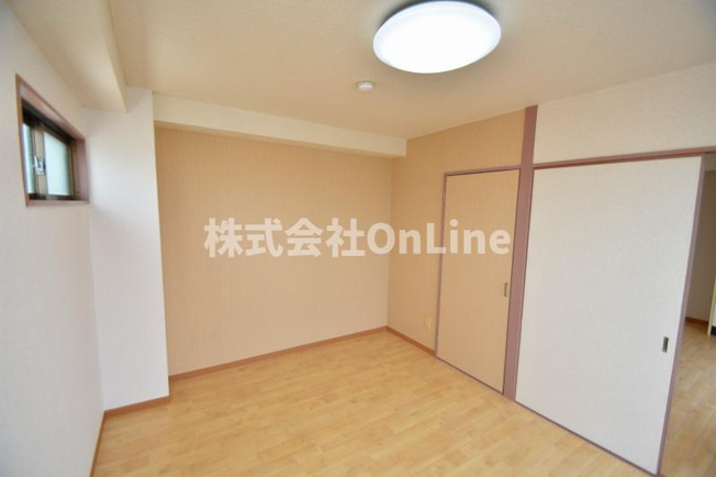【洋室】 | センチュリーロイヤル小阪