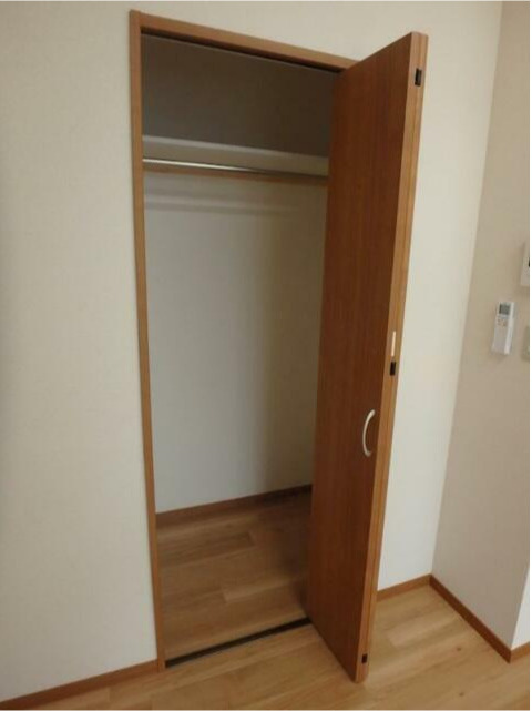 中野区東中野４丁目の賃貸マンションの収納