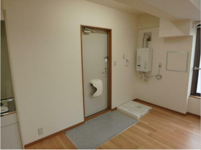 中野区東中野４丁目の賃貸マンションの玄関
