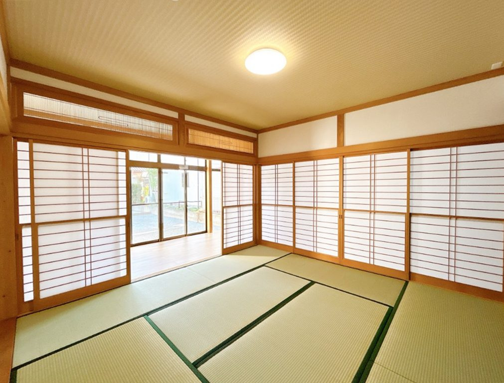 【中古】郡山市片平町字新蟻塚　　　　小山田小学校、郡山第６中学校の和室