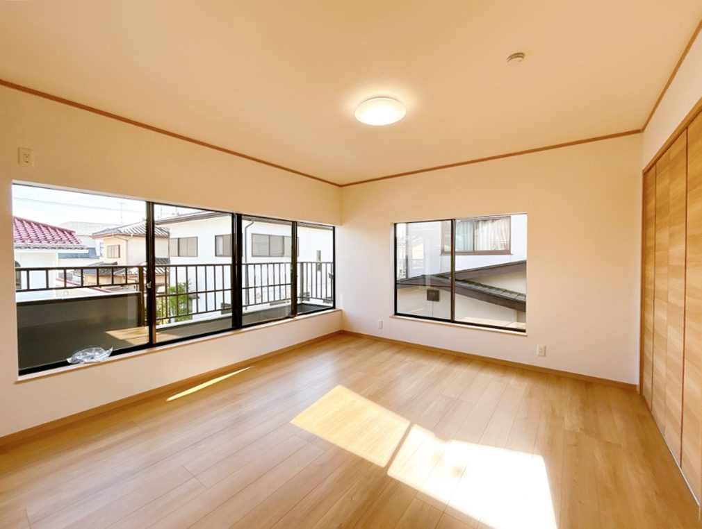 【中古】郡山市片平町字新蟻塚　　　　小山田小学校、郡山第６中学校の洋室