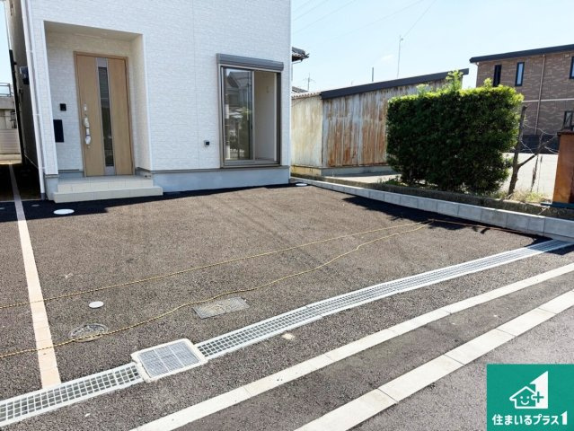 ◆松原市立部　第5期　新築一戸建ての駐車場|駐車スペース！散水栓があるので、こまめに愛車を洗えます！