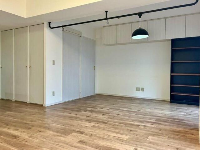 コスモ町屋ロイヤルフォルムの洋室