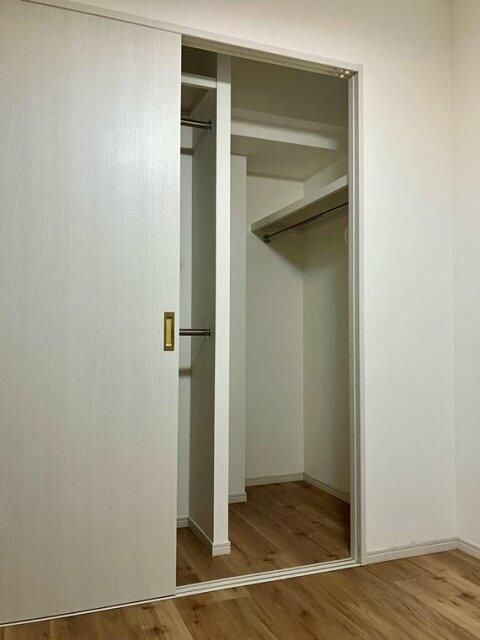 コスモ町屋ロイヤルフォルムの収納