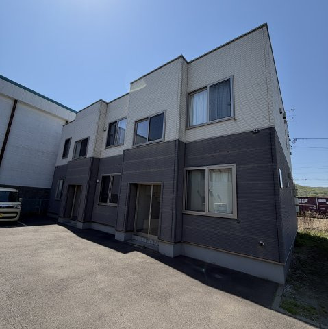 グランラヴィーヌ栄町