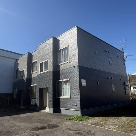 グランラヴィーヌ栄町