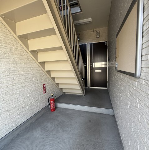 グランラヴィーヌ栄町のロビー|建物の内部です
