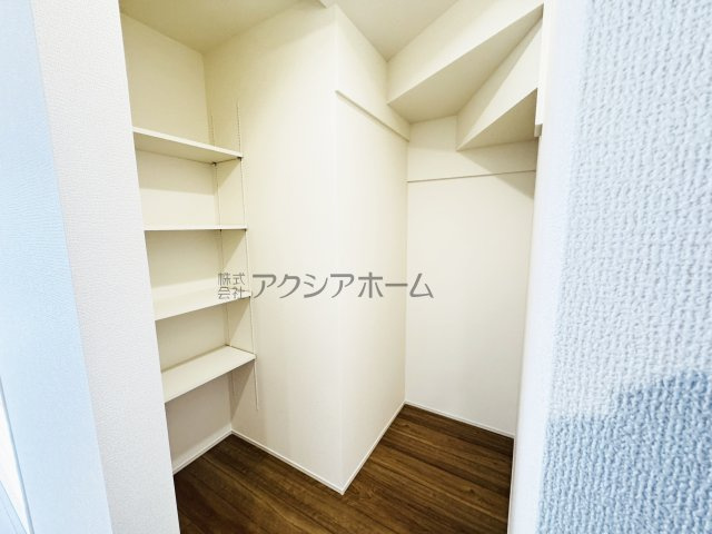 所沢市東狭山ヶ丘3丁目・全7棟　新築一戸建　1号棟の収納